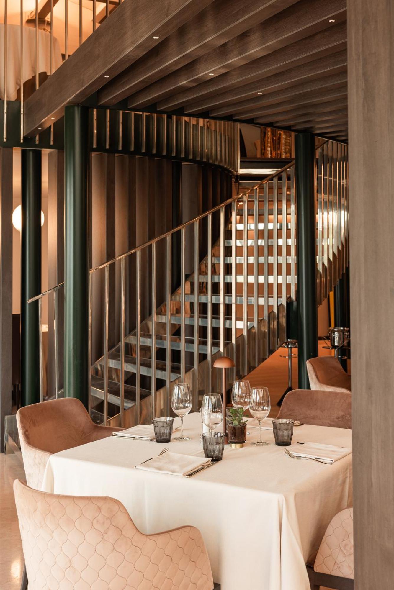 Western Leonardo Da Vinci Hotel 4*