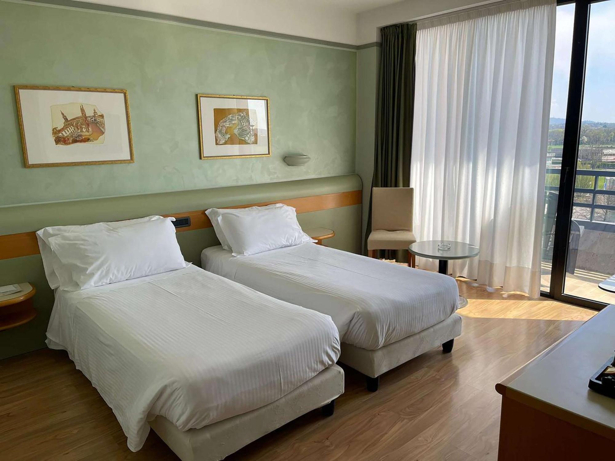Hotel Best Western Leonardo Da Vinci 4*